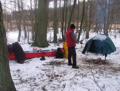 Zdjęcia z naszych spływów kajakowych - marcin-i-olaf-3-dniowy-zimowy-splyw-krutynia-z-noclegami-pod-namiotem-31-01-2007-03-02-20007